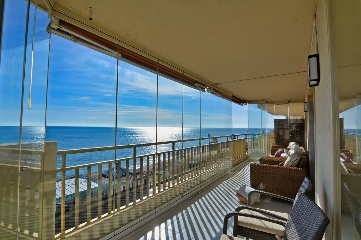 06933ba2-a2c6-4546-916c-0ccab01da9bd