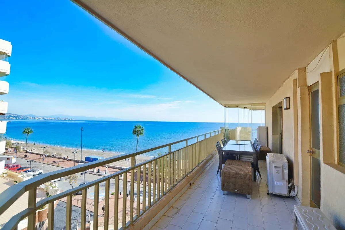 54378e0f-b94a-4c4e-b2c4-ecb5aef056d5