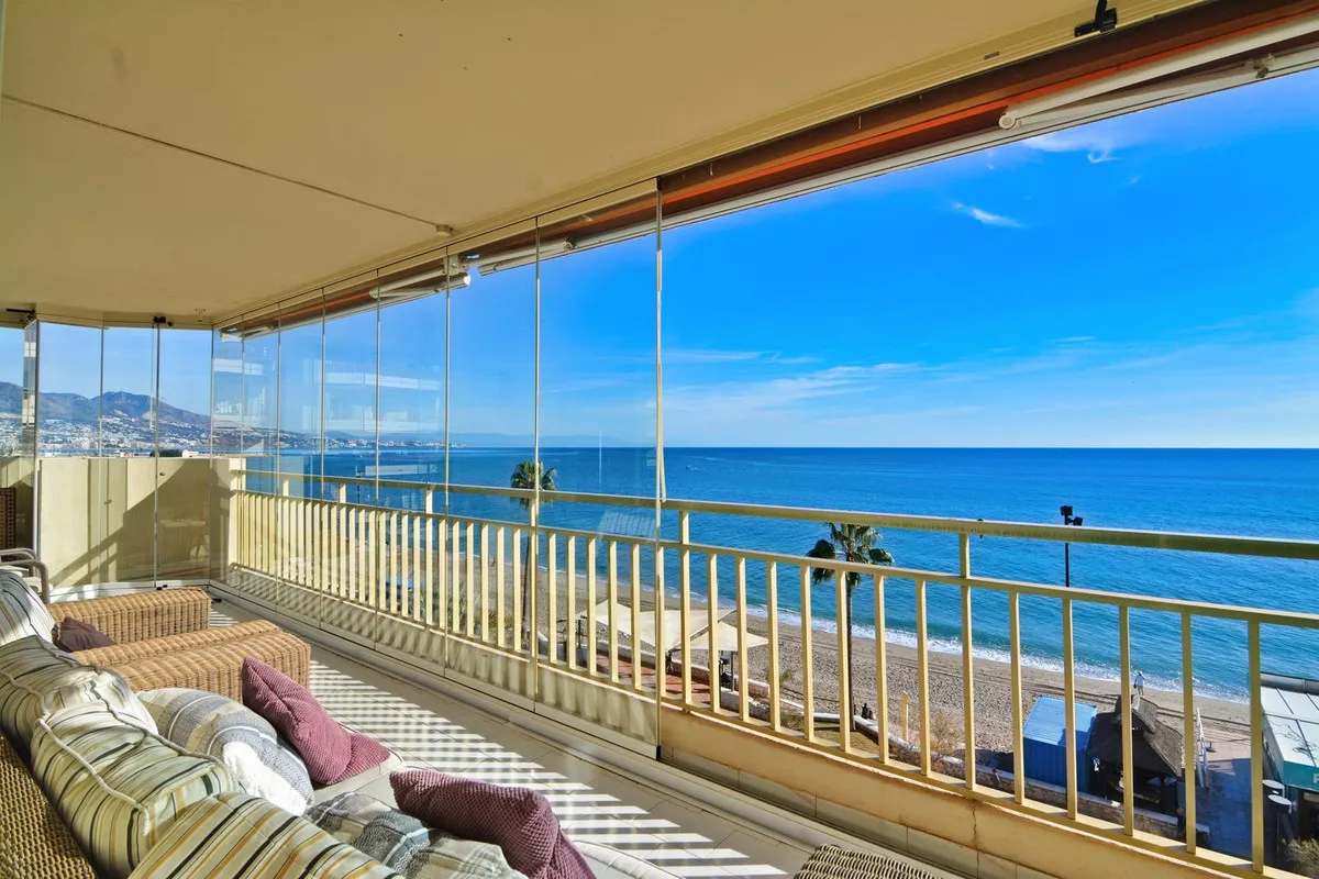 ff38c618-7aa5-428f-b3c5-45caf7f7cdde