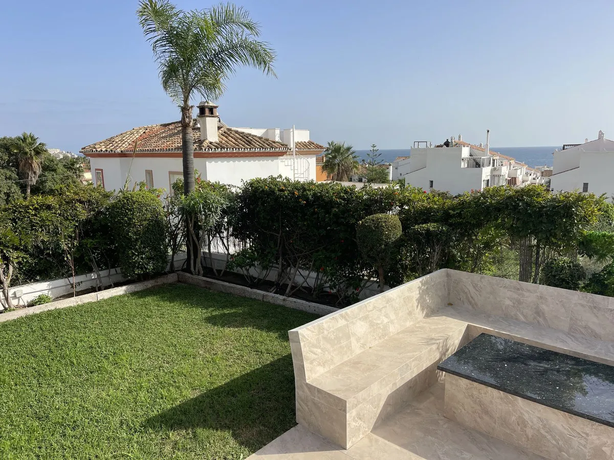 50ed57f1-6d35-4cf1-8b02-fb9de01e7acd