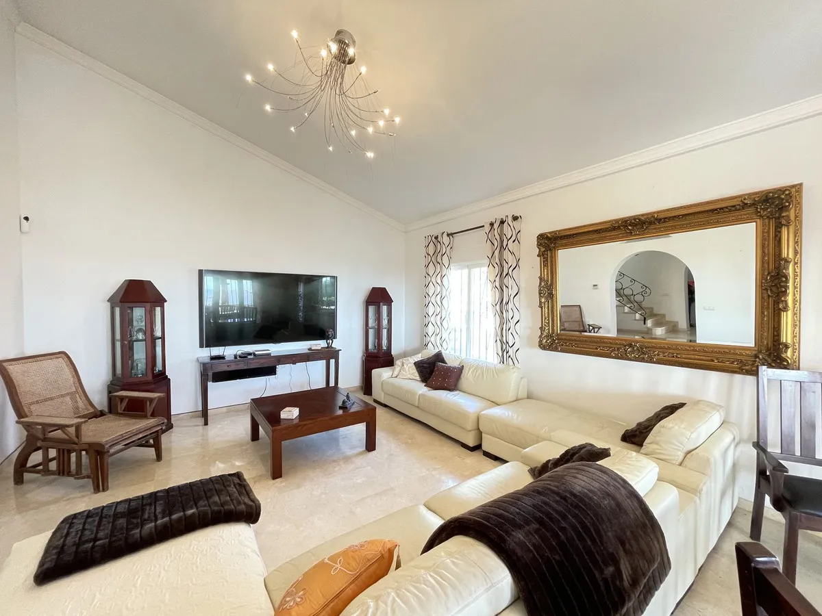 529bfbaf-fc0a-4c0f-a58a-21f72ef04a86