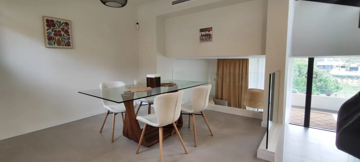 123aaba1-f6c4-4c33-aab7-c25bbe681a44