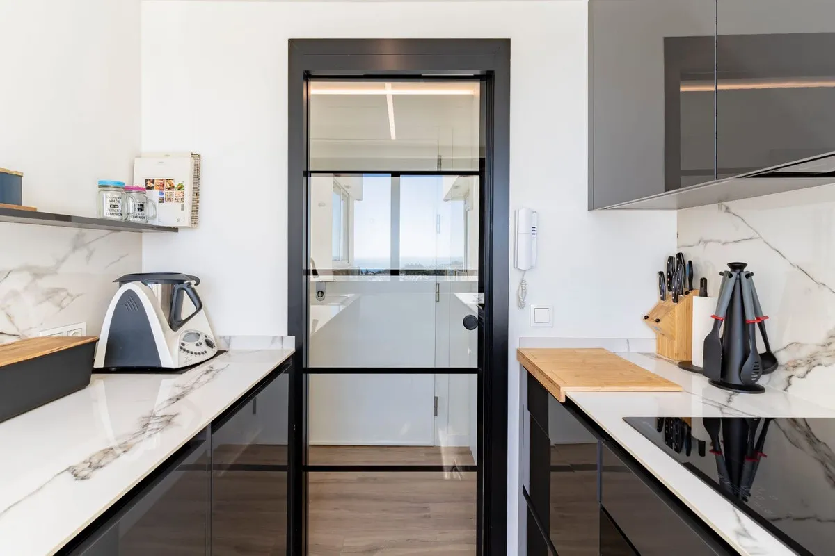 8c91e8a6-ec94-491b-af93-49b5b34412d2