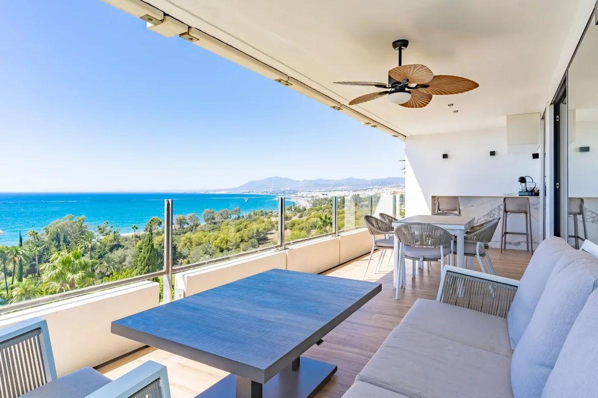 9125498d-201a-4d74-b32e-f168dce3123e