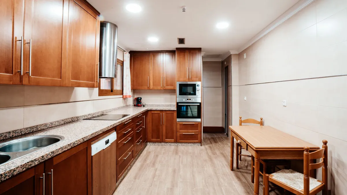 9e382566-5e0e-4aed-92a3-eb90be0e2f4c