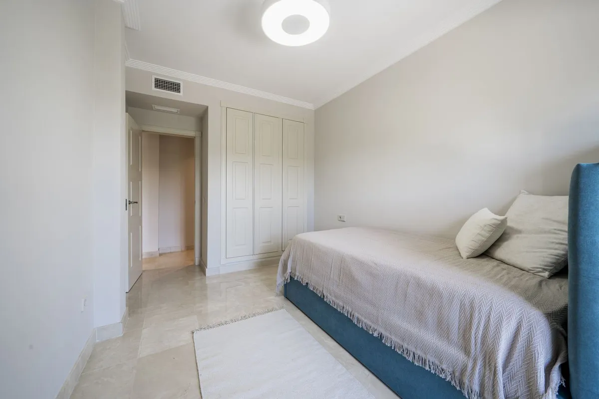 1ef2008e-159b-4fee-b667-ae2ced36311f