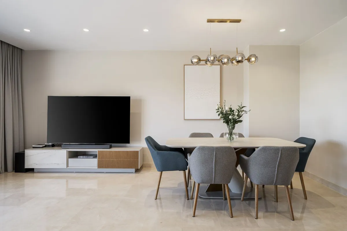 5bb2ef11-e65d-4379-a21e-73c6ce4caa1e