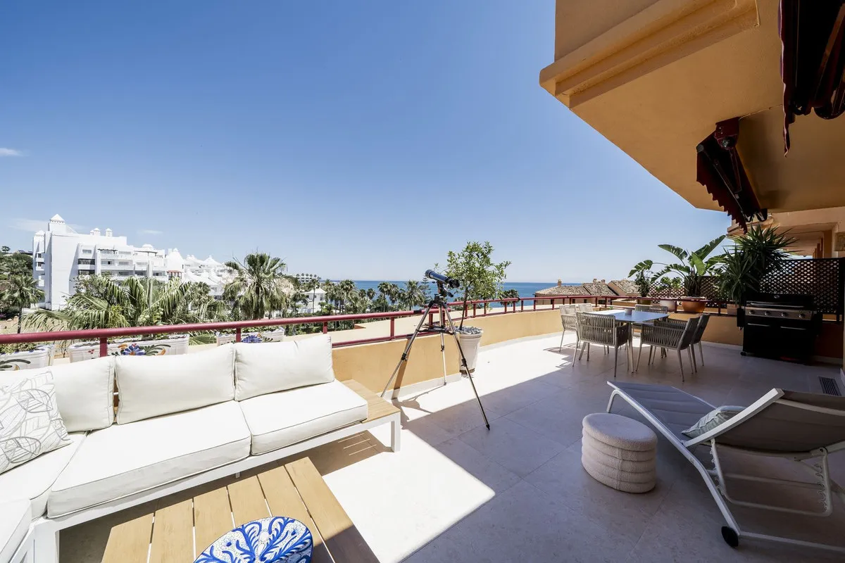 b69c4e44-fe5a-44fd-9339-cc3a13d37937