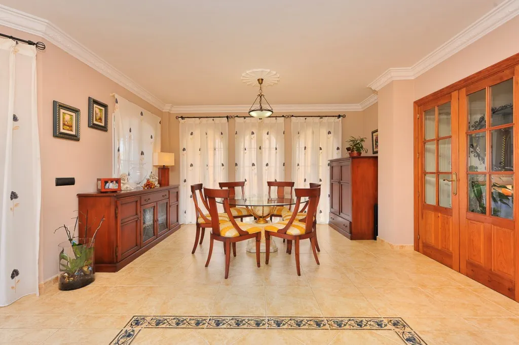 34aeffa3-14ba-4314-858b-d88857a1819b