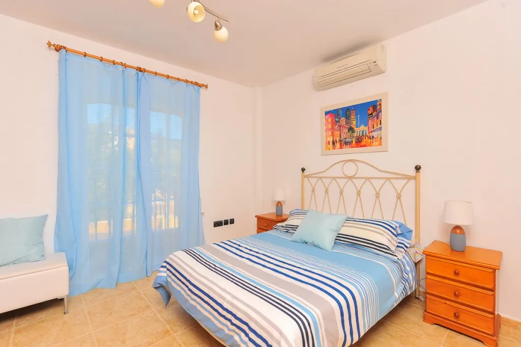 db74bcc0-c308-4a3a-b6c2-2255c653ff4f