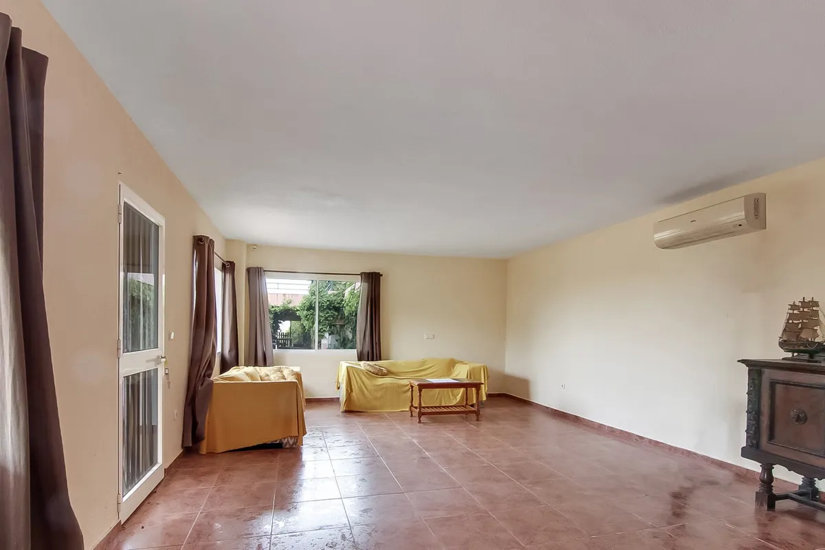 d673158c-4b36-4e47-aacb-af45fef067f7