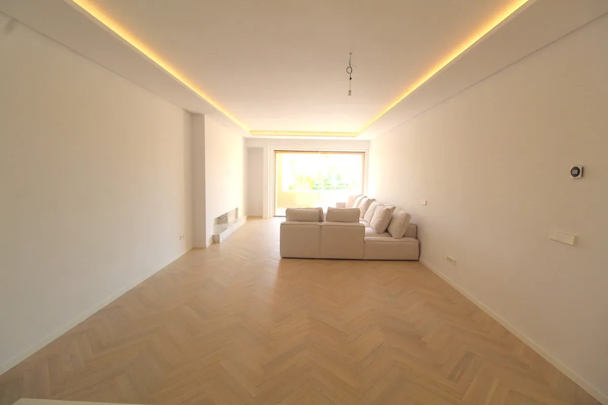 dcd72f0a-502b-42c9-aeda-74bc343f94d5