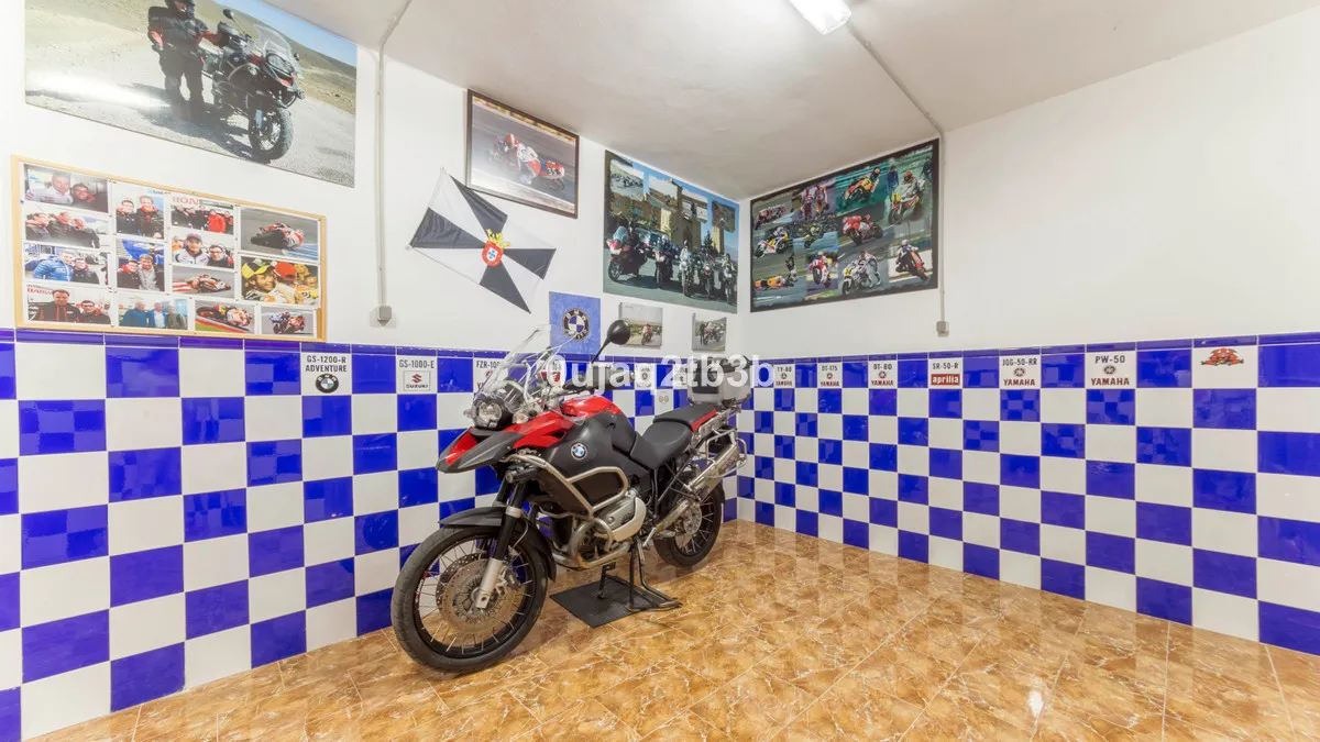 7ee9c91b-cb18-4274-bc6f-a84009d667a6