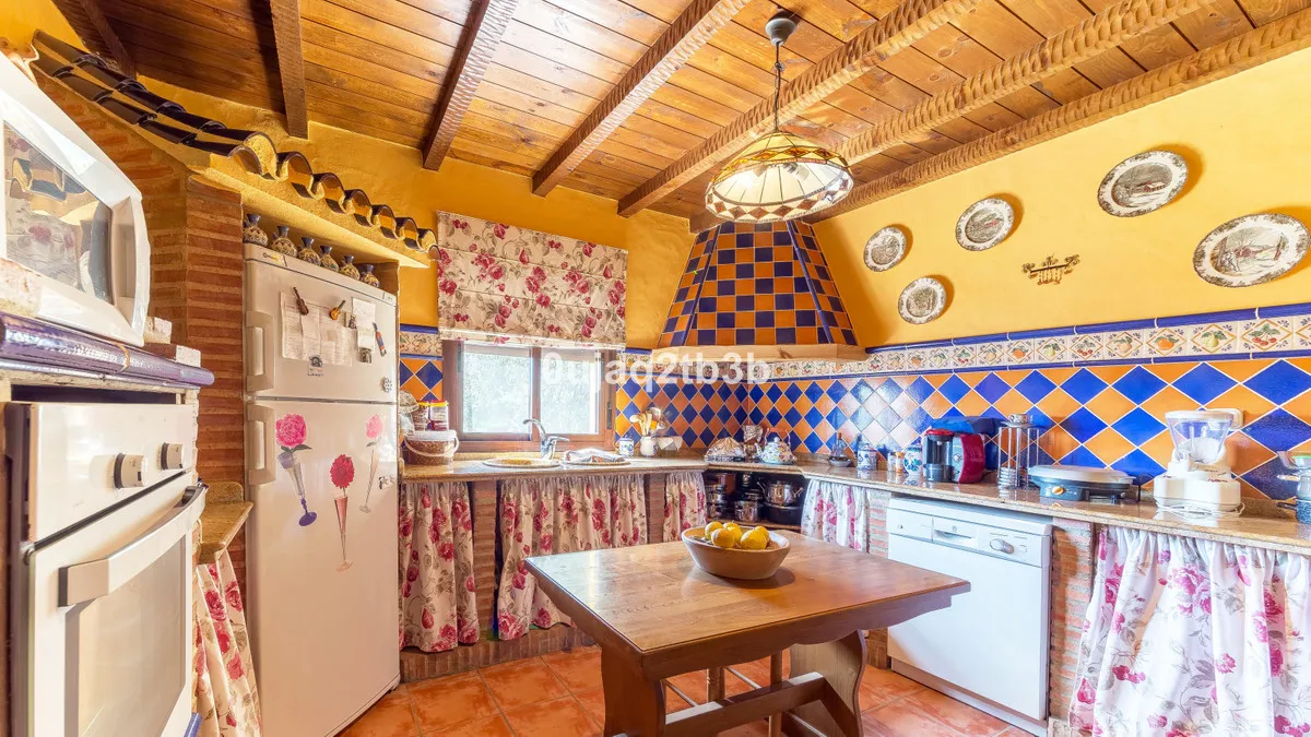 d13e089d-c7d0-4b59-b777-0a90afdd67ab