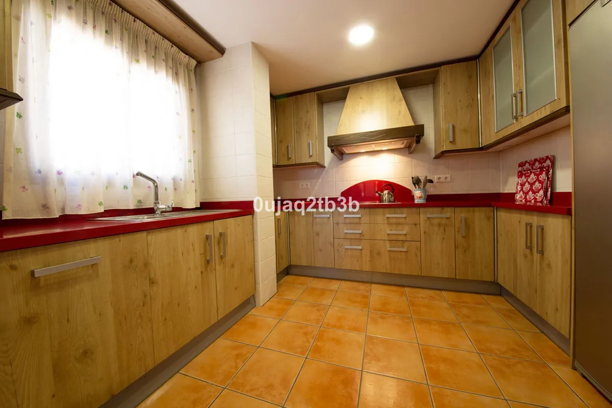 e16eda96-b943-49d0-8926-fd772c454c82