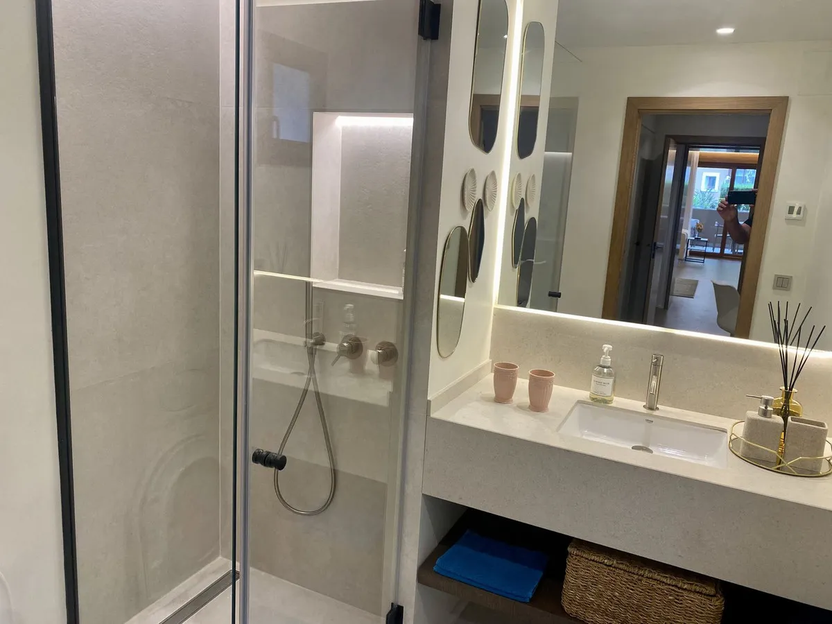 12ac528f-5981-4874-a683-4fc4b3f2d2ba