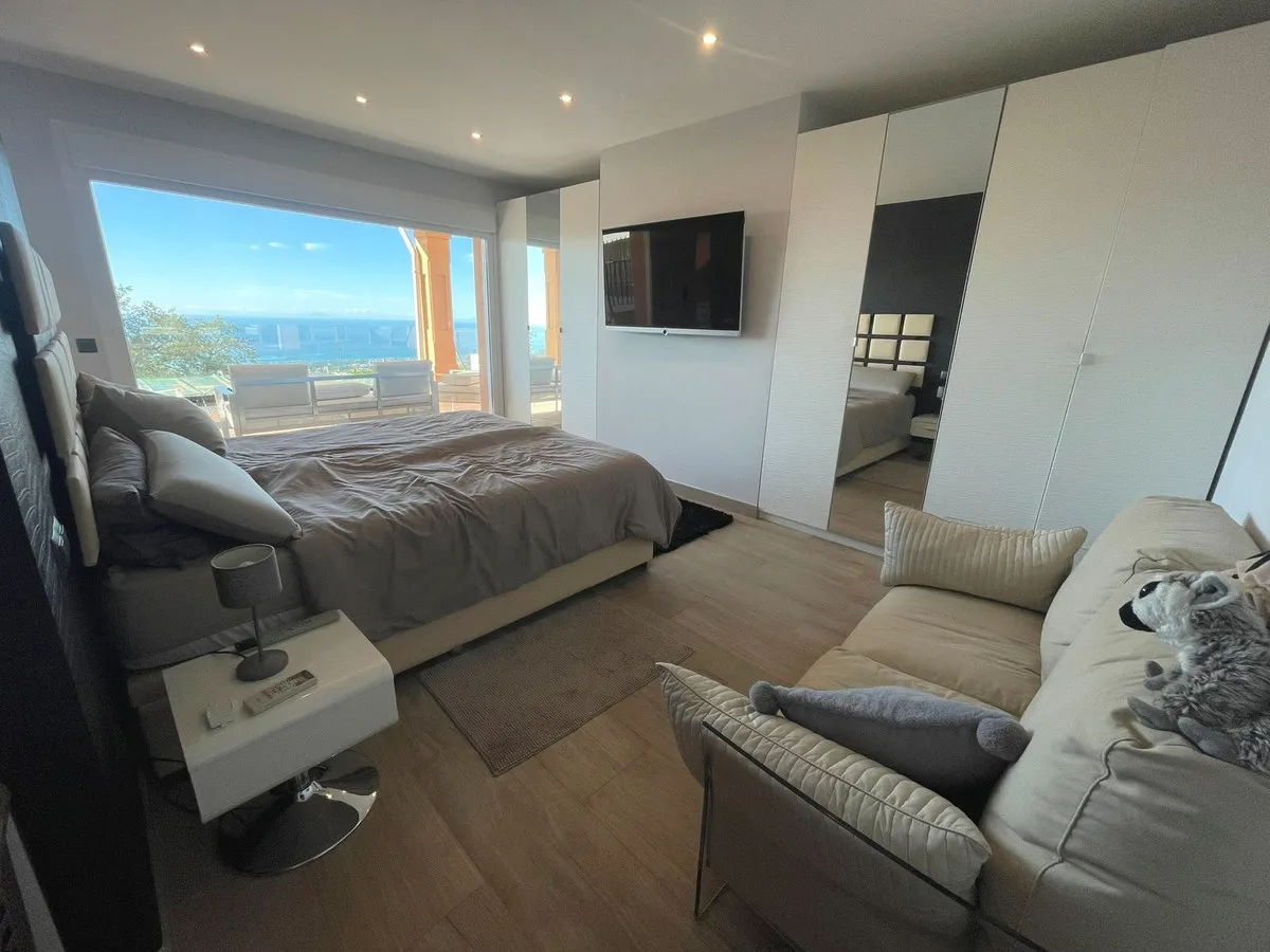 404bff48-b7c7-4cee-9eb2-37194c7a2285