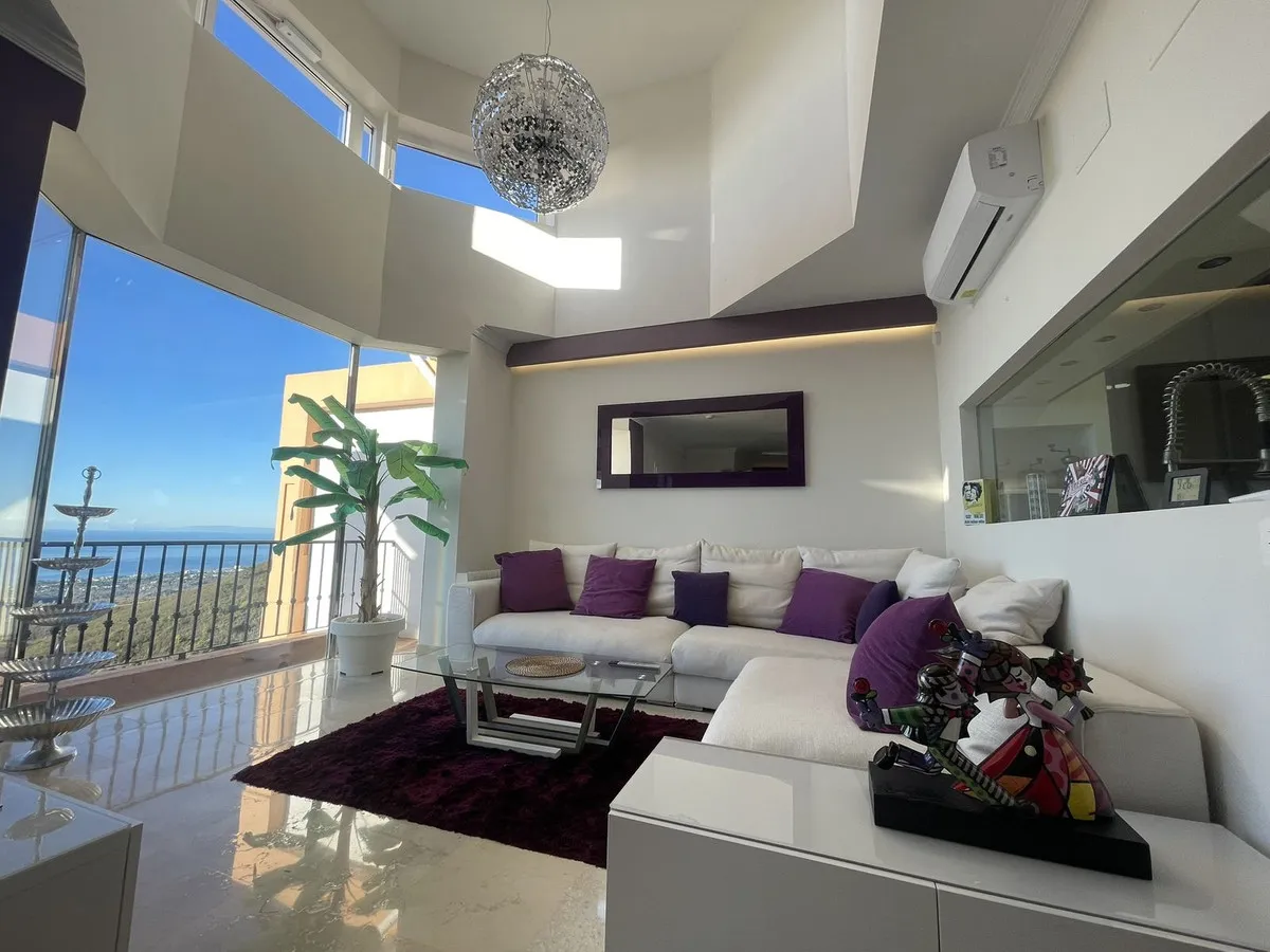 4a5f96c8-961e-4a02-aea1-095bf34496bf