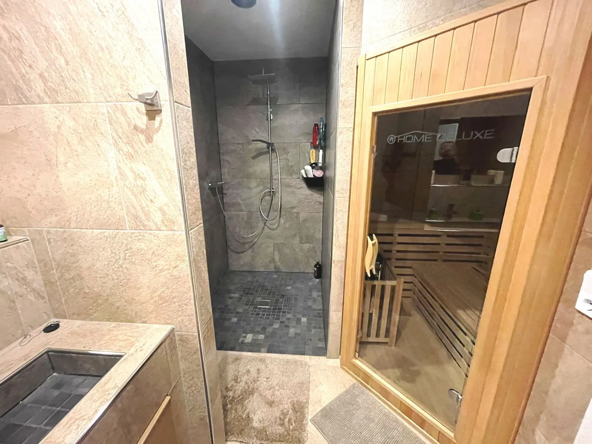 9778a0b7-f16e-455b-a294-797b86b445fb