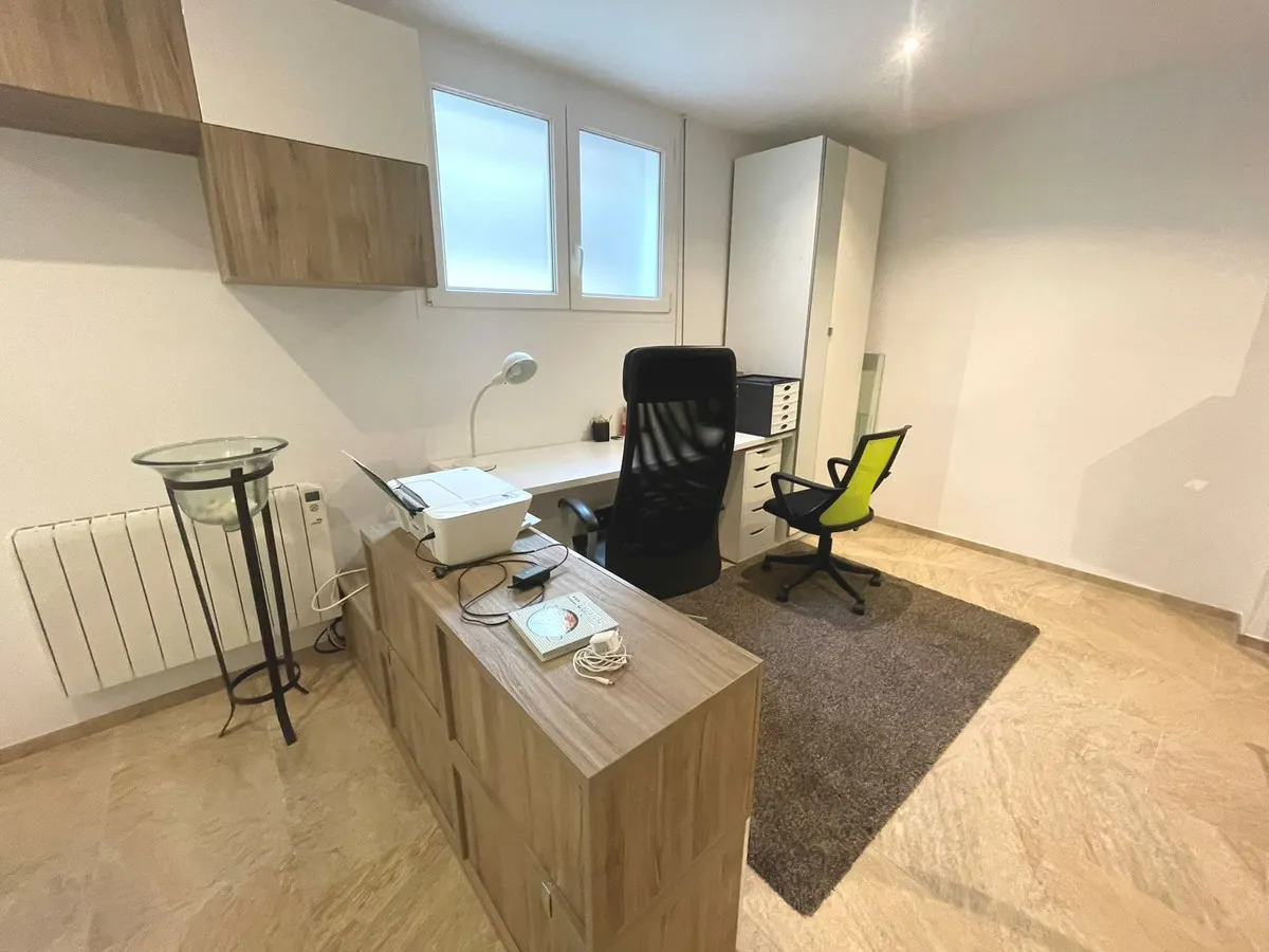 a59470c2-dadd-4862-b207-8089a1a88ec0