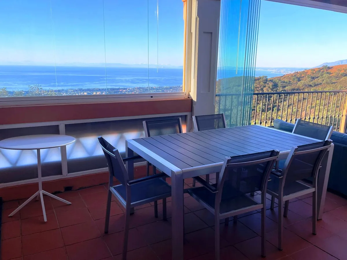 aaabaa1c-f30a-4996-a2a9-463130be8f3d