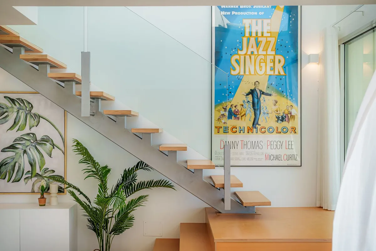 e3c5ce55-0291-4ccd-9a6c-978d8de3003c