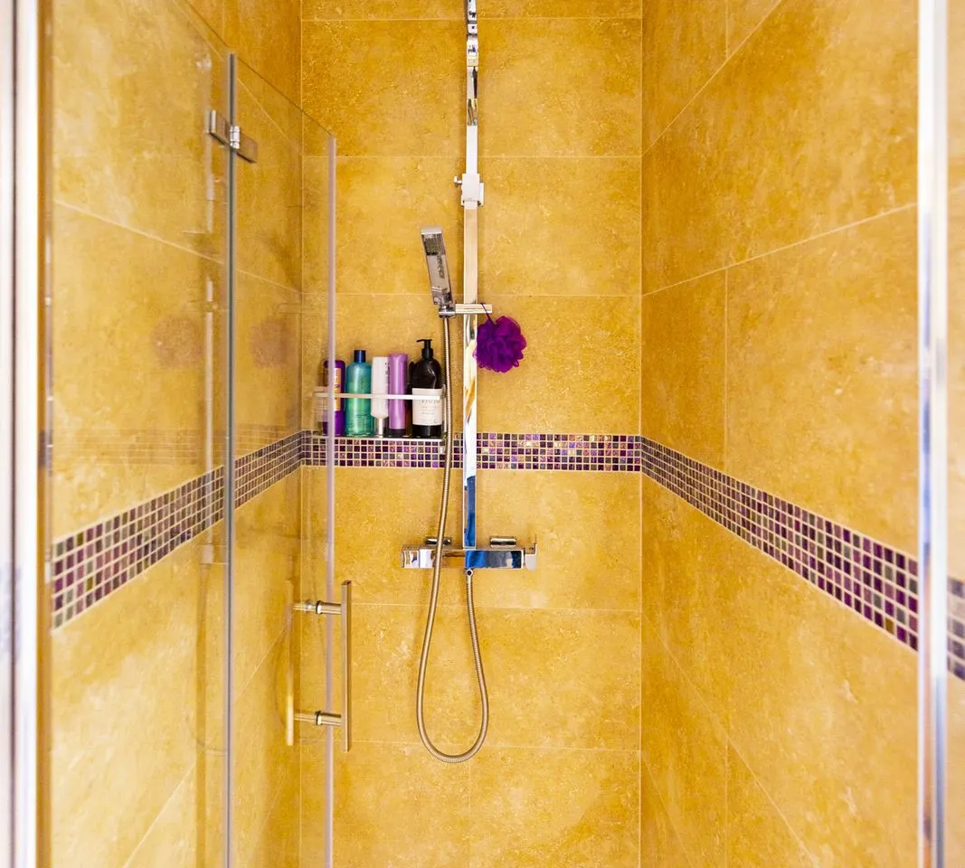 07cd410d-78a1-4bae-84c5-72fee7ab43d5