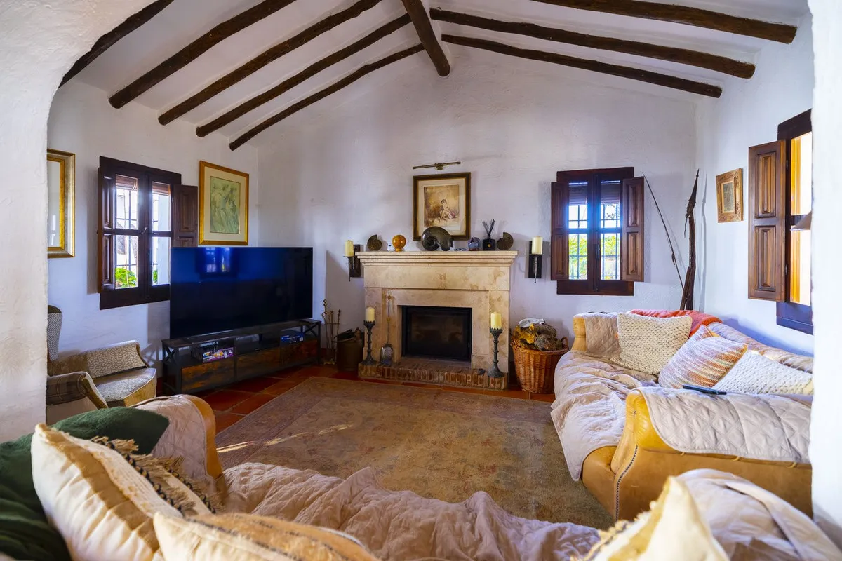 12bbbb2f-4b0e-404b-9ea2-a119687edae0