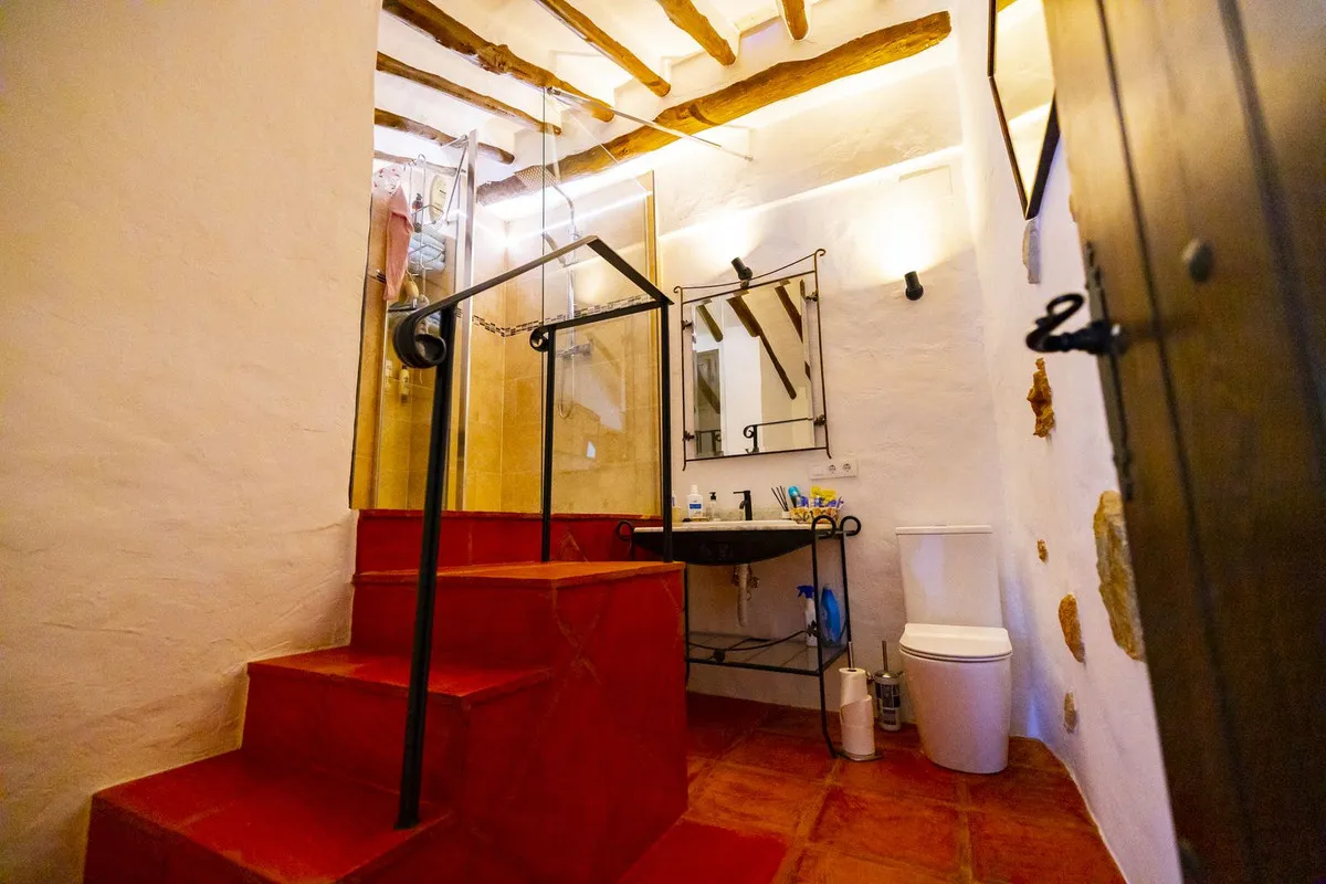 25ee0487-9f53-4ea8-8bd2-05bbf6fd4de1