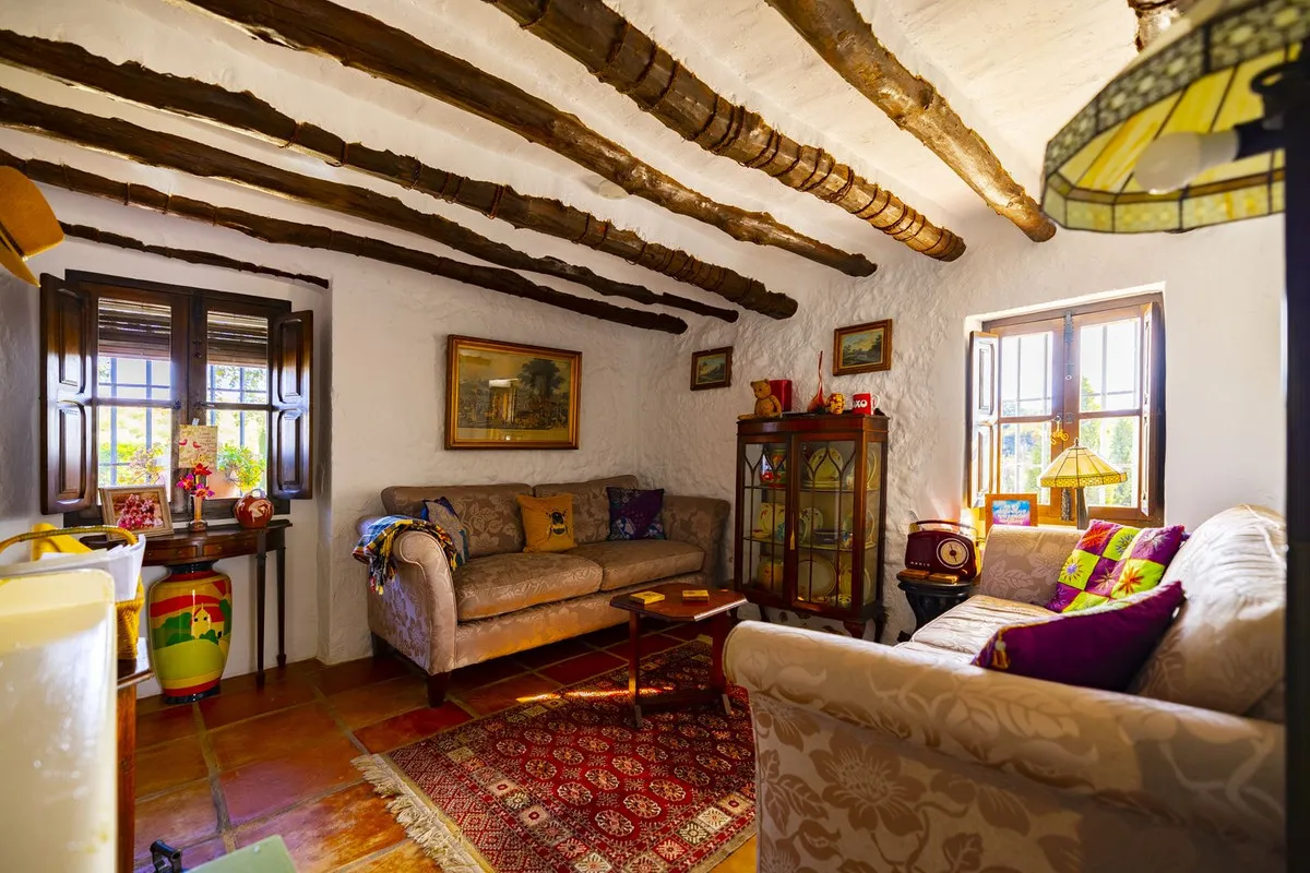 4a1616d9-4464-4fc5-b2c6-6a2be954944c