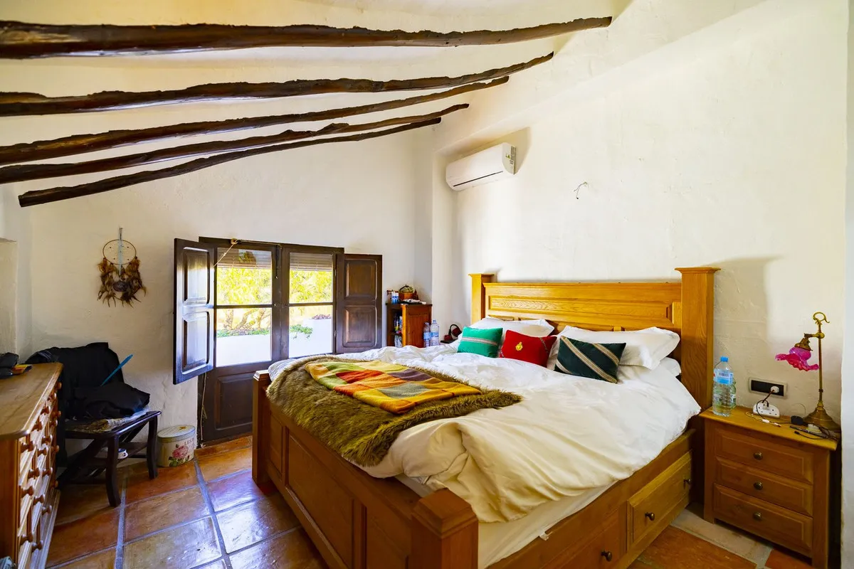 9944fed6-a901-4367-b34c-e7a5f83bfc2c