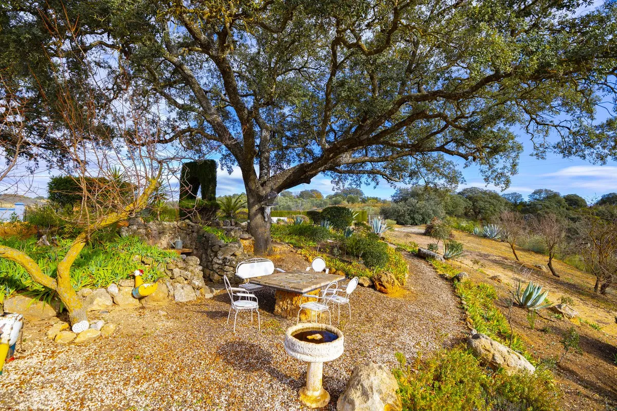 9e2f76d9-5450-429e-9d3e-de3613169763