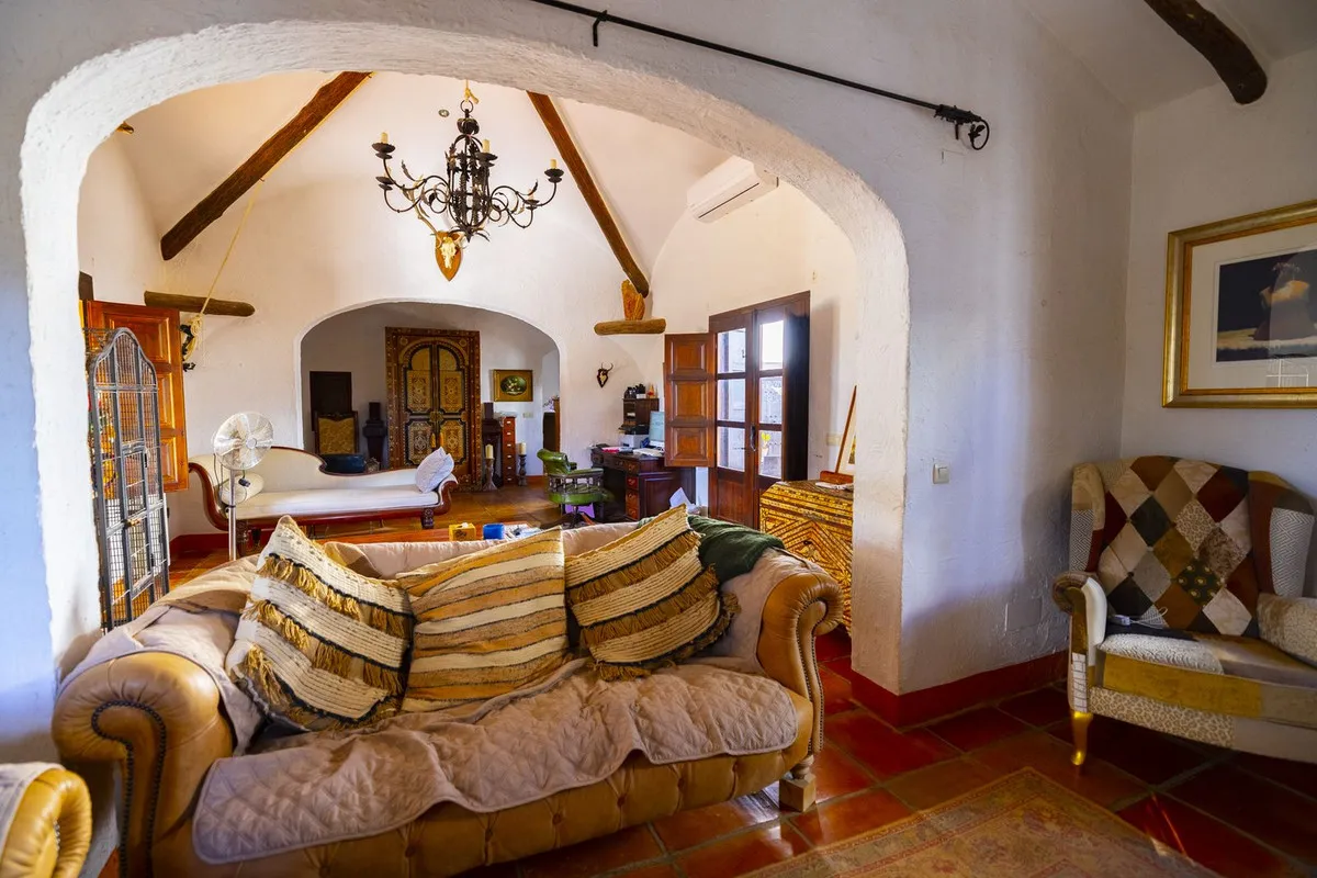 d1c1aa6c-6e5e-485f-9231-b069aac910f6