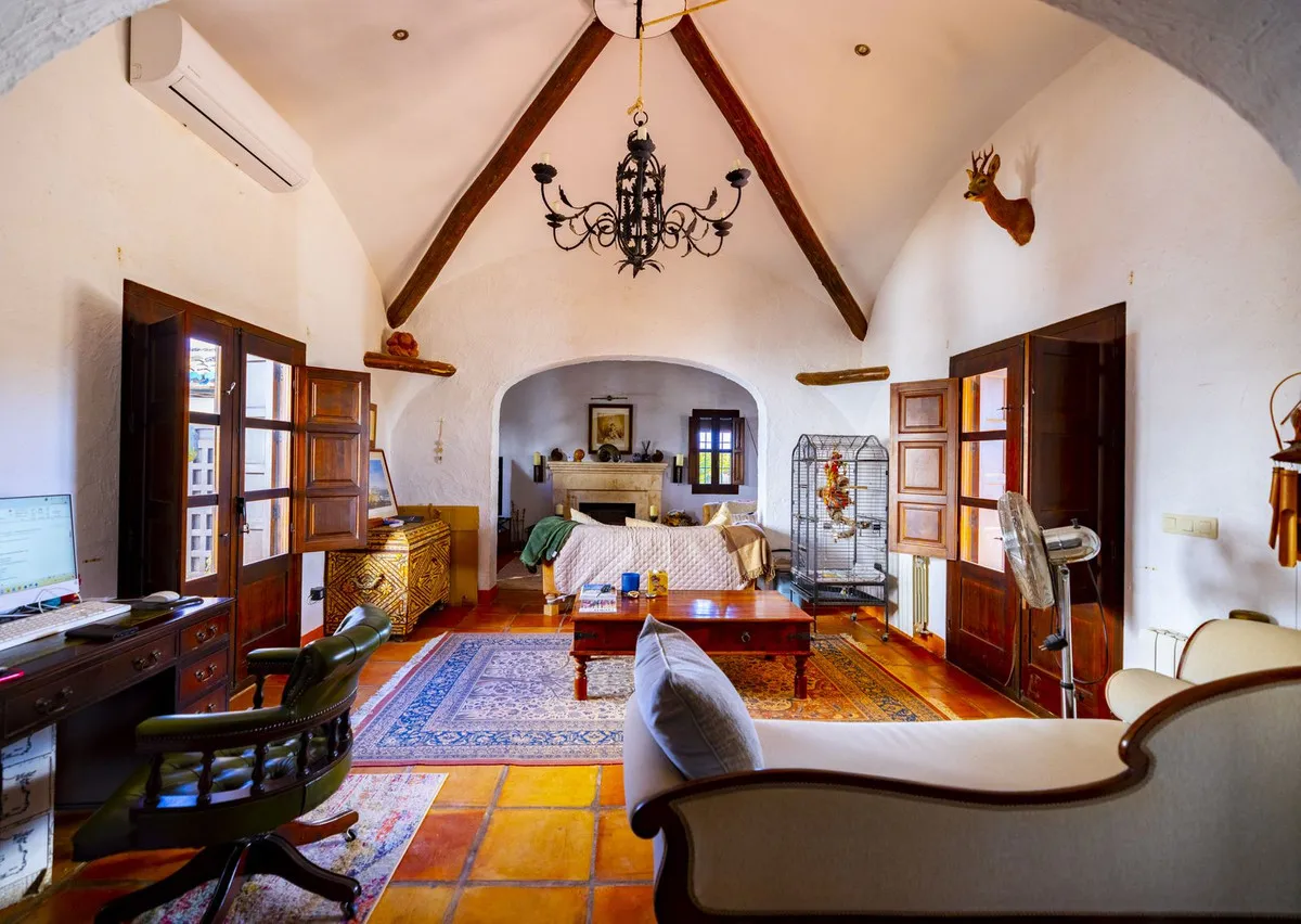 d7e7e119-75cc-4fb0-a19a-030fcd96a55e