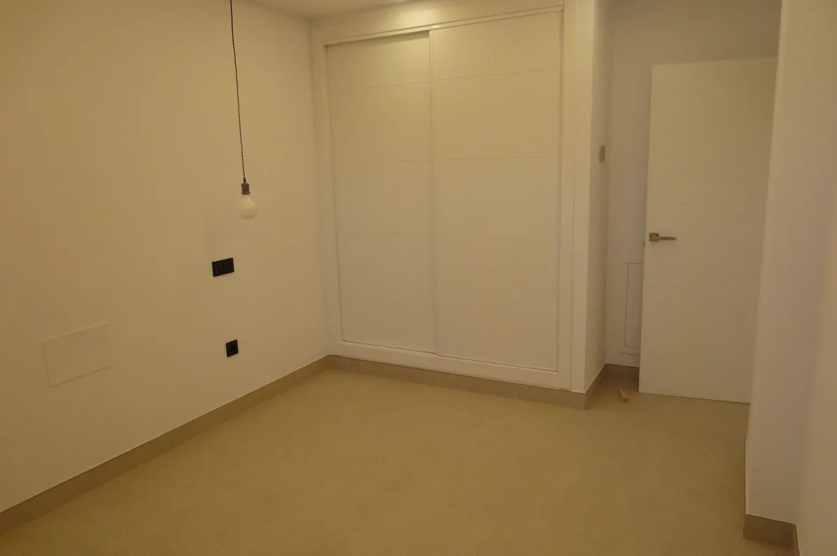 439df85b-238f-422c-8ce0-5af90075afd1