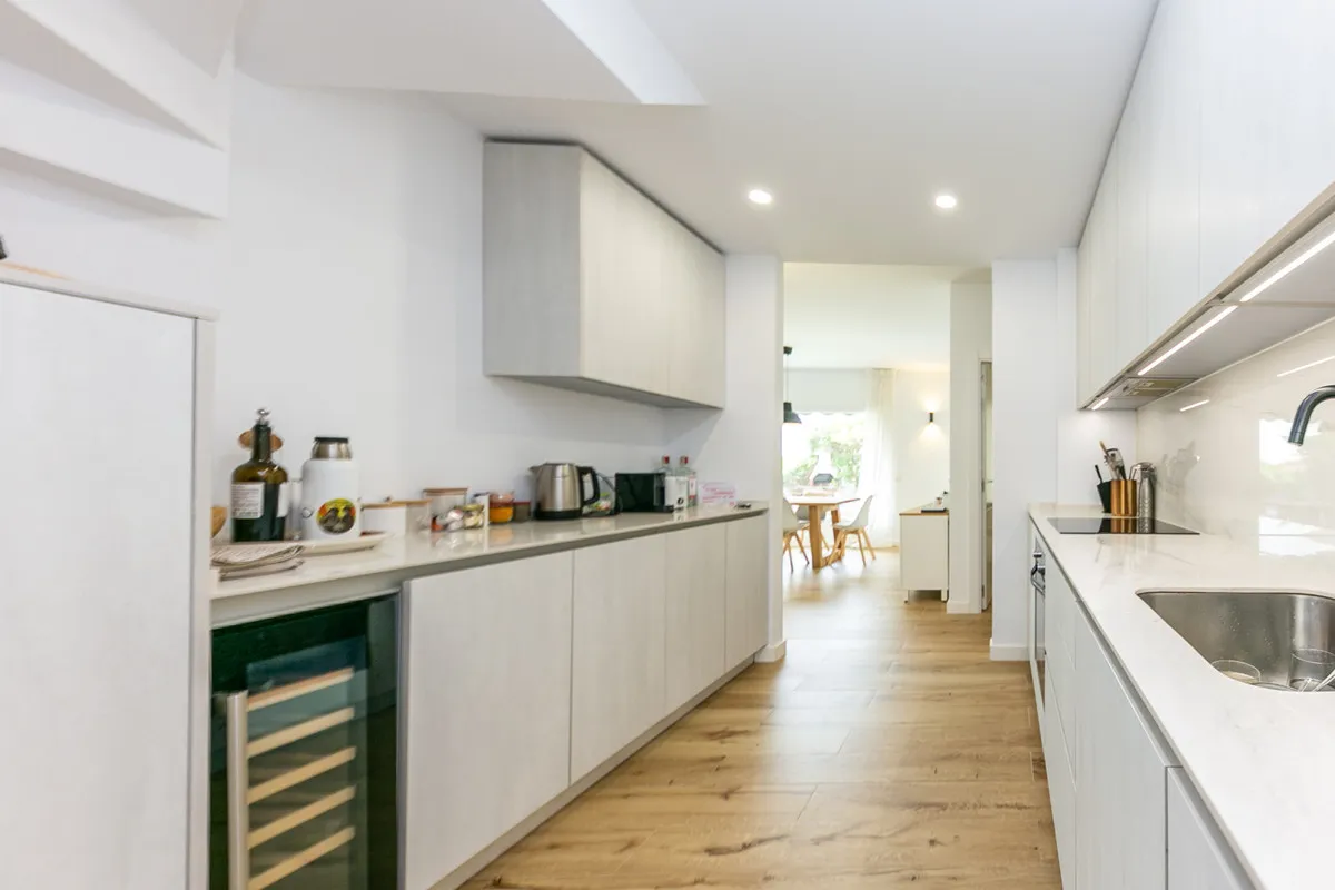 1c20e01b-47ae-4dba-978e-4da871ceb3a4