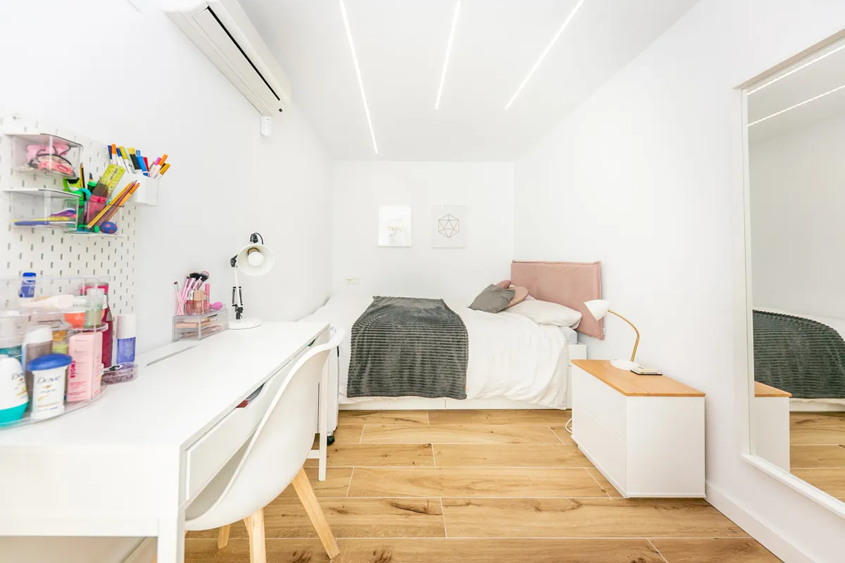 4a0b44a5-e28a-4afe-935b-156d1f4145fc