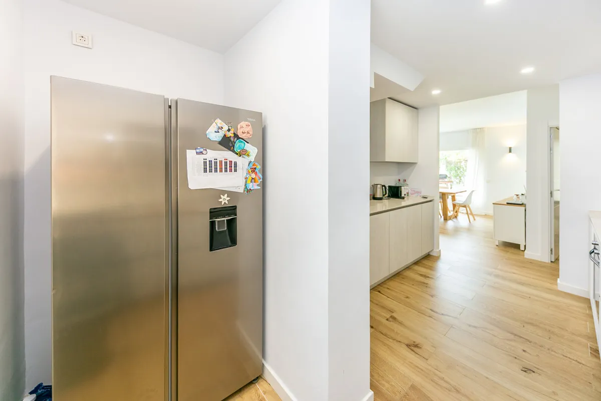 c4974cae-567e-4911-bf5f-16f2c4100746