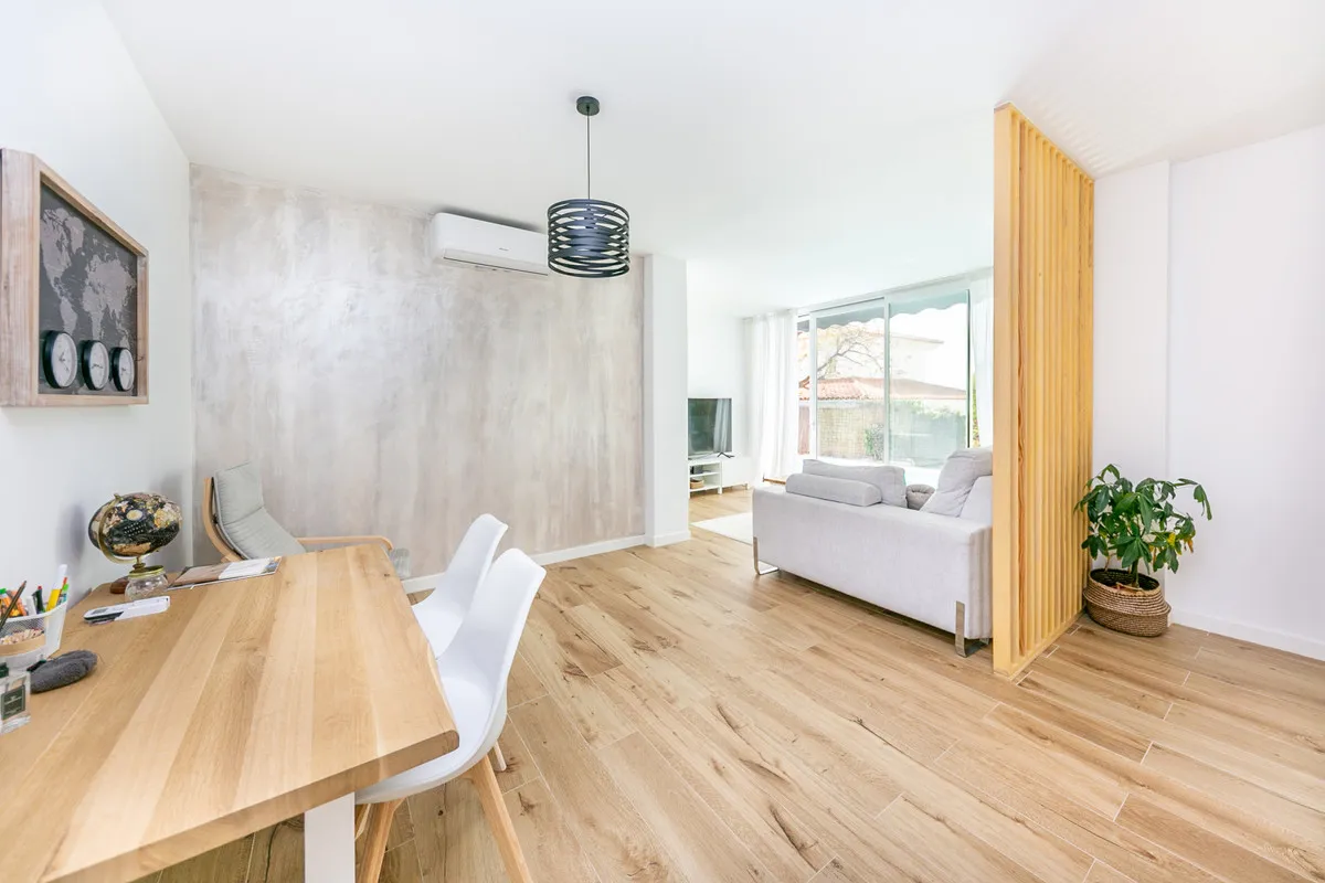 ef347d1f-6a1f-466f-8163-928fa2dd9e00