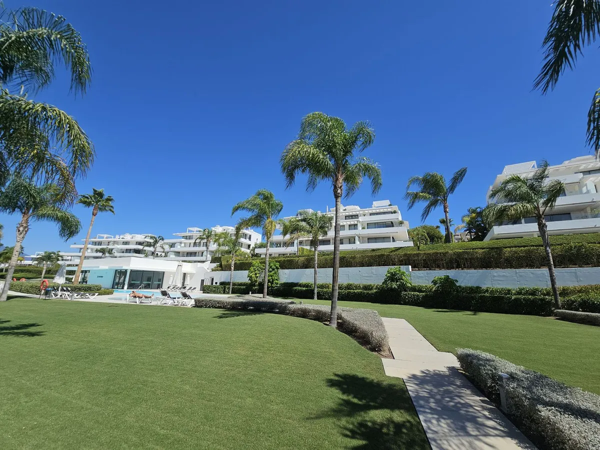 28898f75-67e8-4cbd-b290-b8ea21b8097e