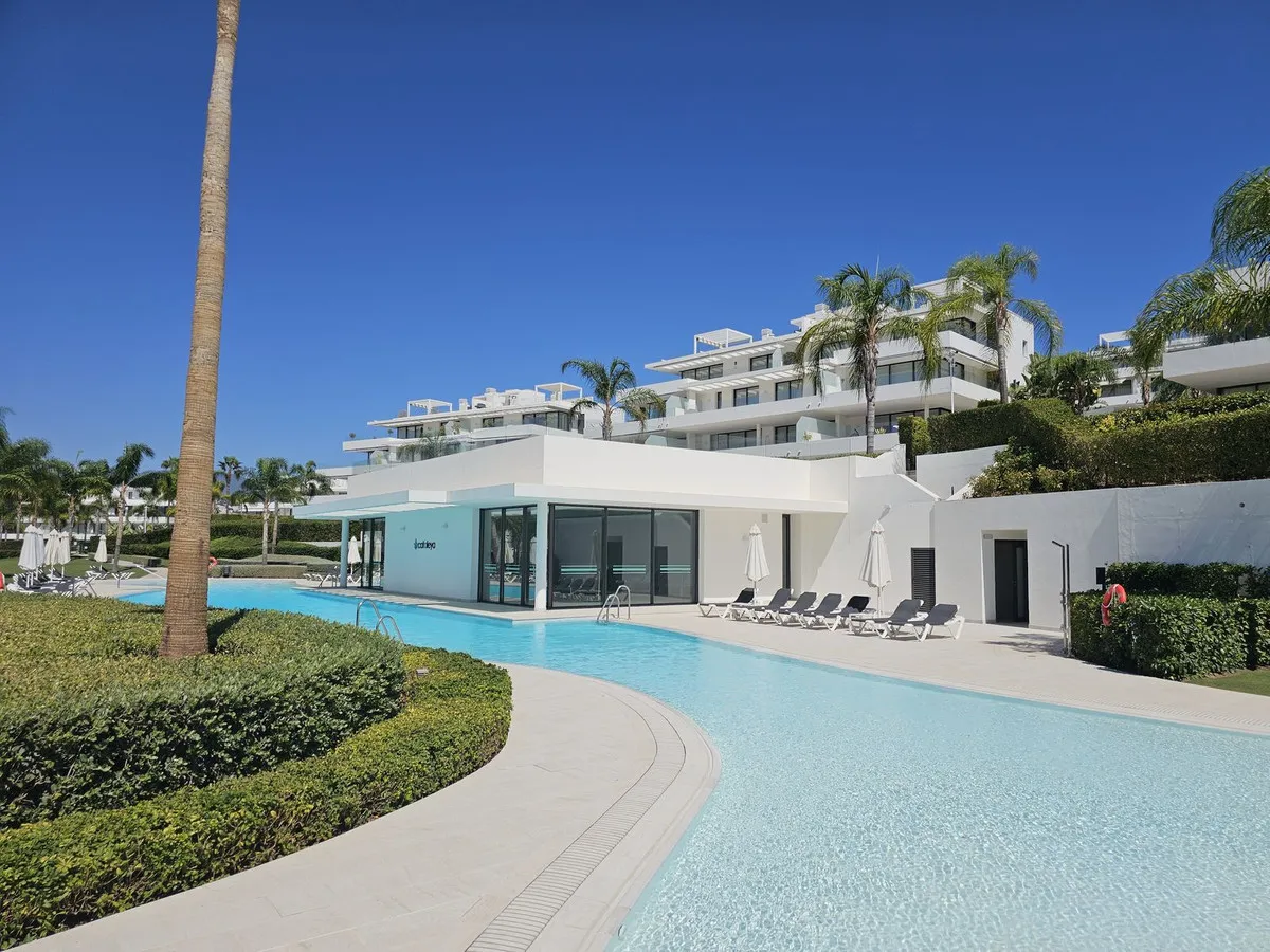 8f99fdfb-8681-45b8-b2f3-4b90c12dd369