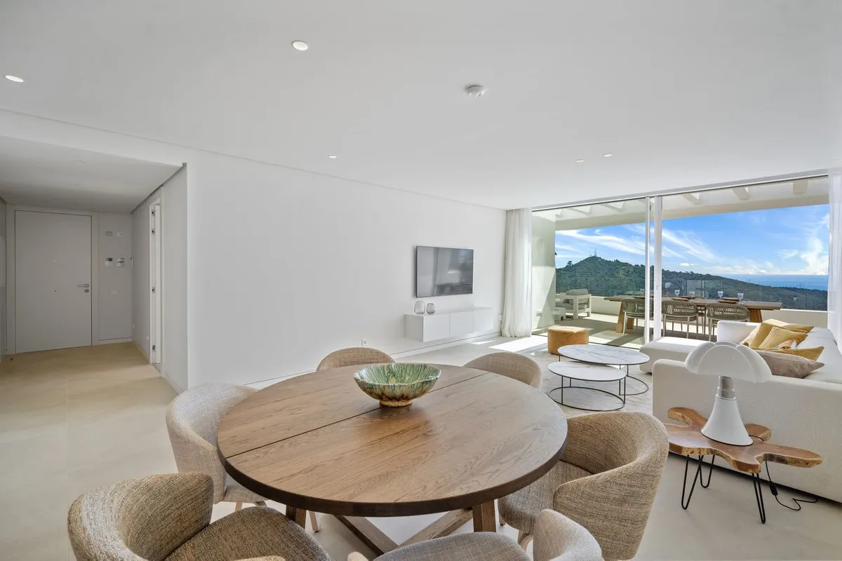 8177d5ae-56fe-43bc-85d4-5d53d6228c6e