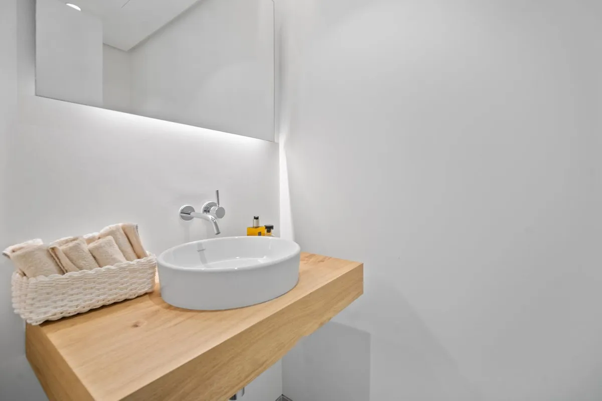 cd782727-7ef9-4efb-bee6-42124c64d50c