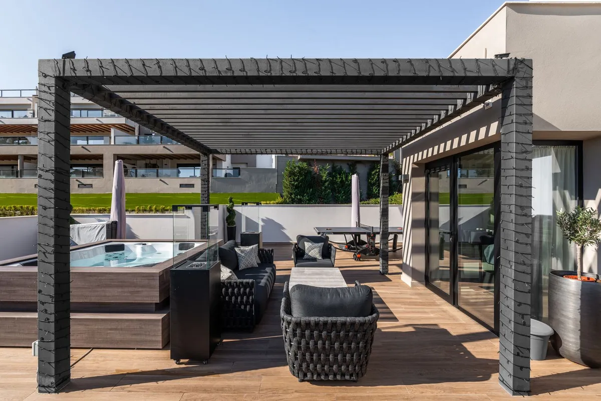 04a68496-6006-49ef-8658-4a84ff6e7313