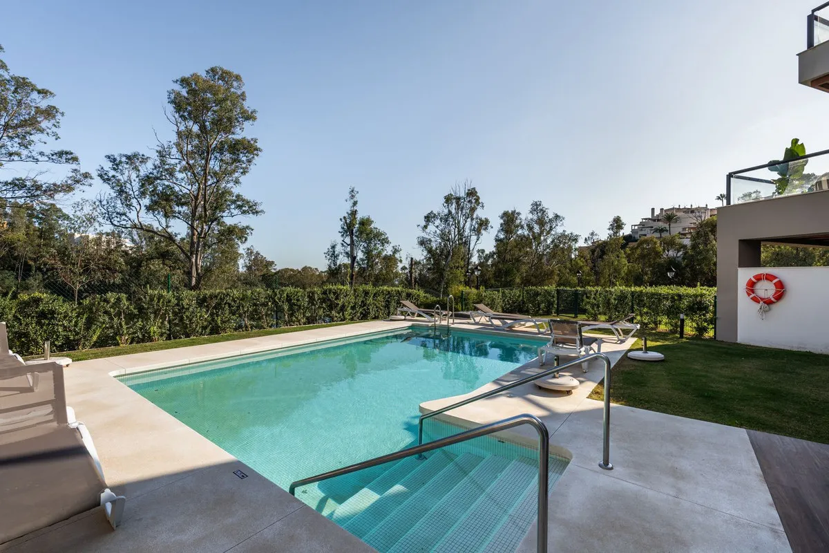 d49ec242-cb0e-4fcc-bc0e-da9b6aa28232