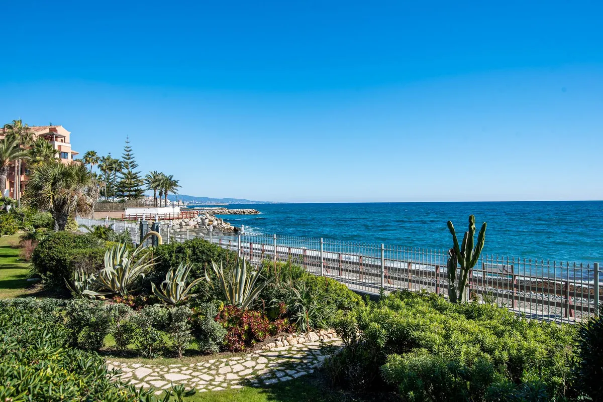 8bf68c51-1dd2-45df-9879-e052aaa00c70