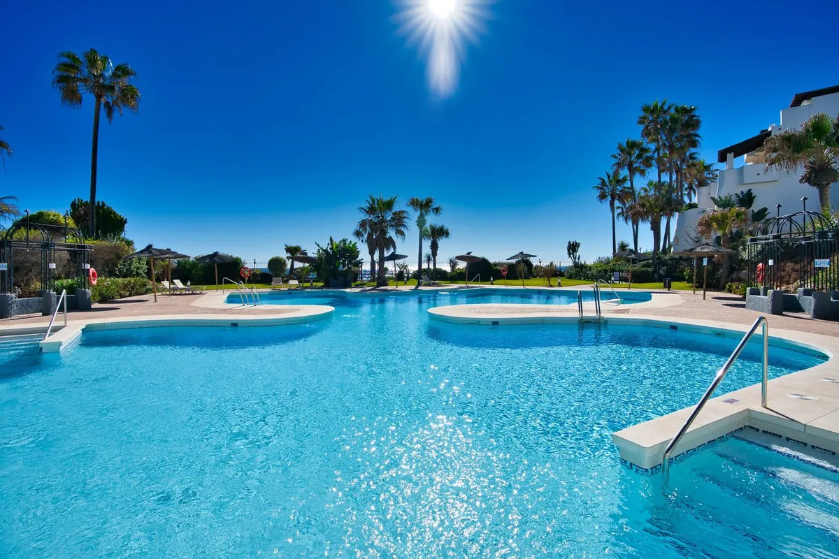 c09be388-b63d-4e7f-9330-cd2ebc13215d