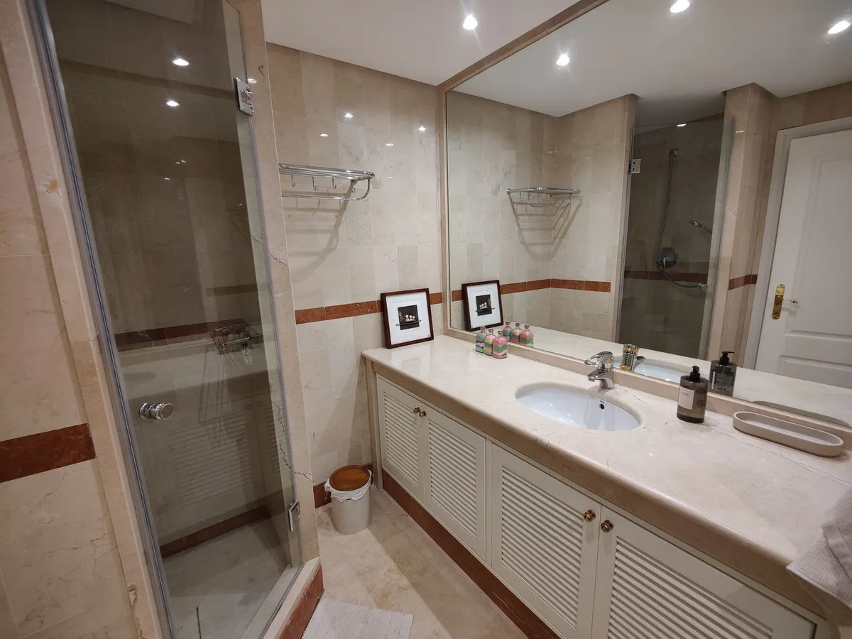 d902d293-e6b4-41ac-ae23-69a97d8db650