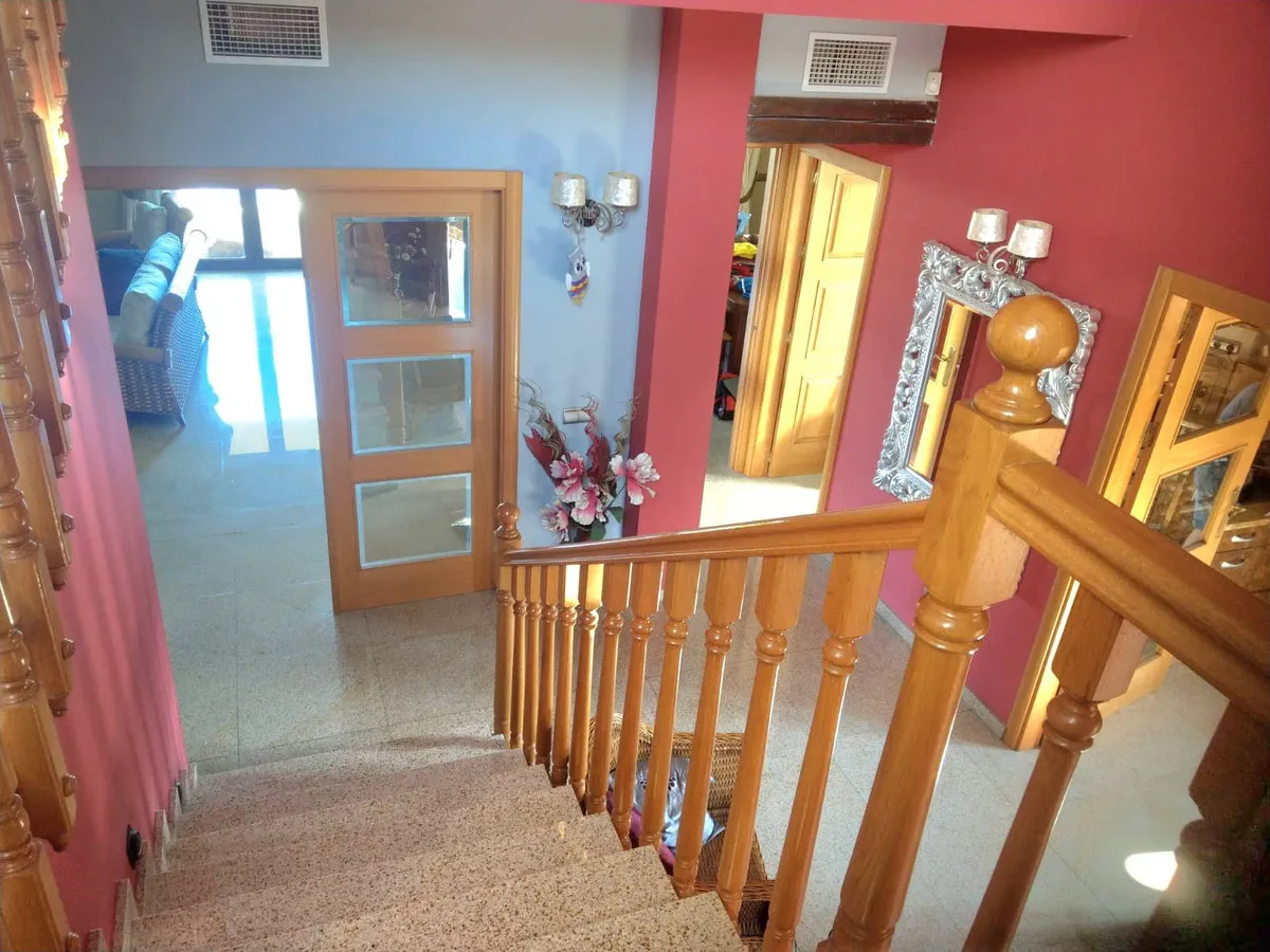 02f1a782-01b7-49f5-a4f0-41a4d70f89f8