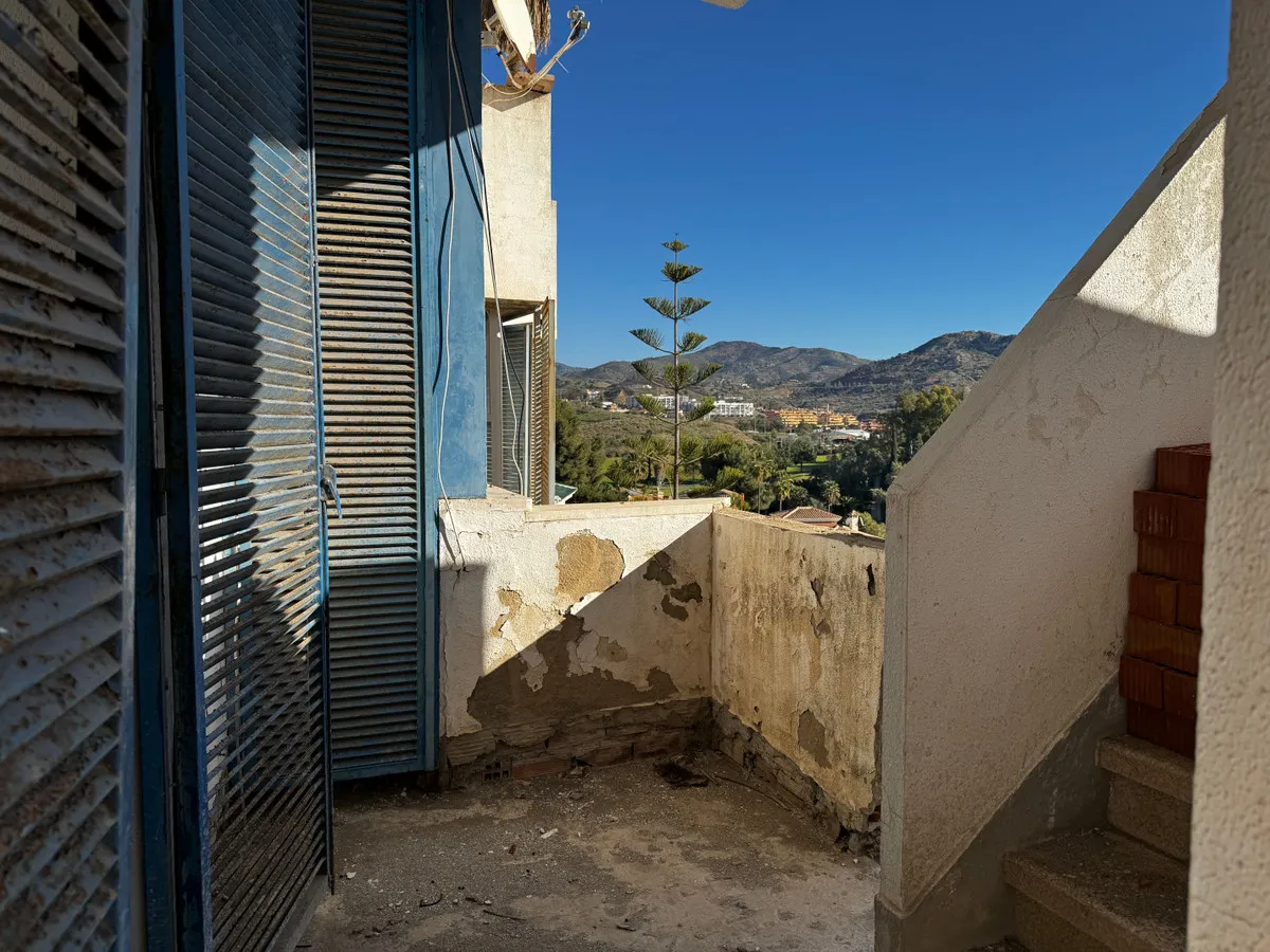 0809d1d1-7f76-4267-a1c1-e6b434f618fb